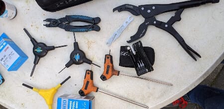 Read Building an 11-speed Di2 bike – cable routing, lengths and more