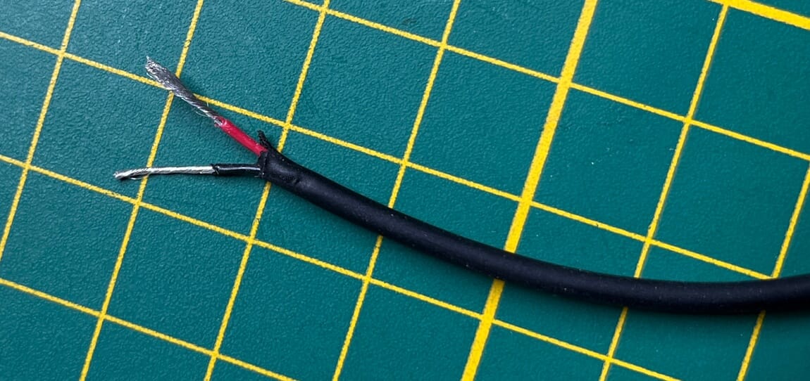 Exposed inner wire