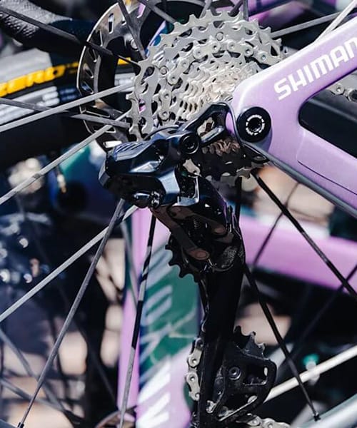Read 13-Speed Dura-Ace R9350 at the Vuelta