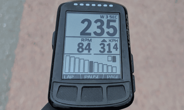 A Wahoo ELEMNT Bolt with gear information